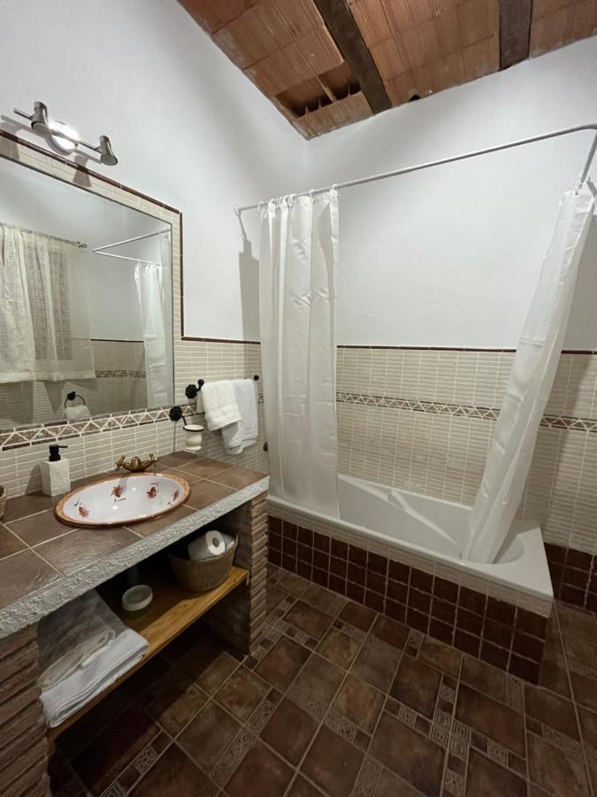Cortijo El Nevazo Holiday home Fuentes de Cesna