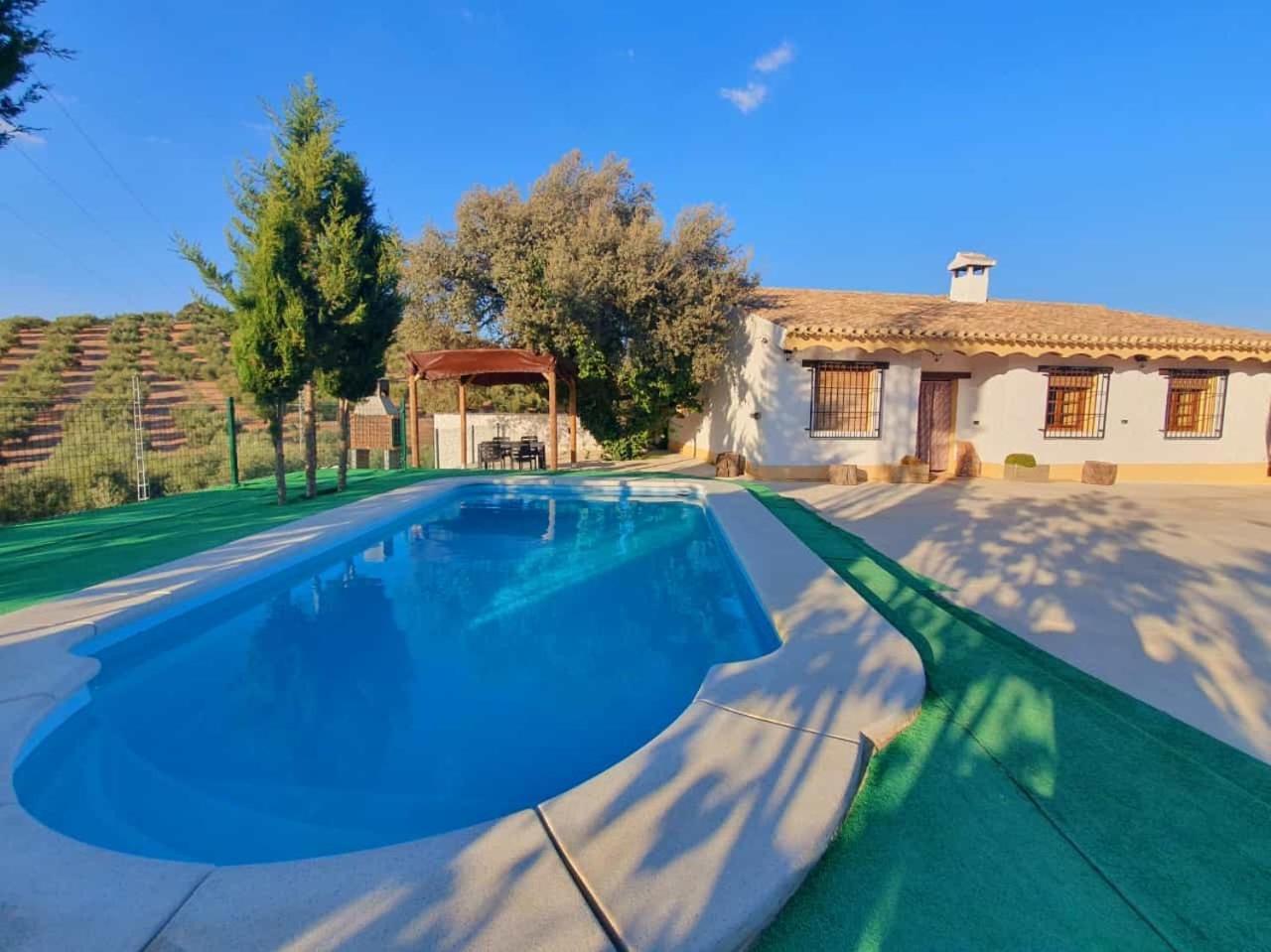 Holiday home Cortijo El Nevazo Fuentes de Cesna